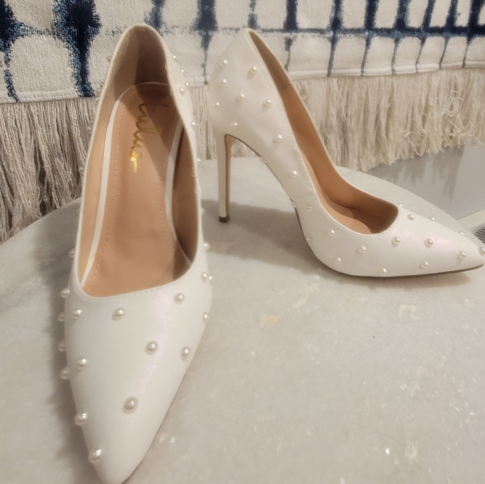 LuLus satin pearl pumps Iridescent Purple Sheen Perfect For Prom, Wedding - Picture 5 of 7